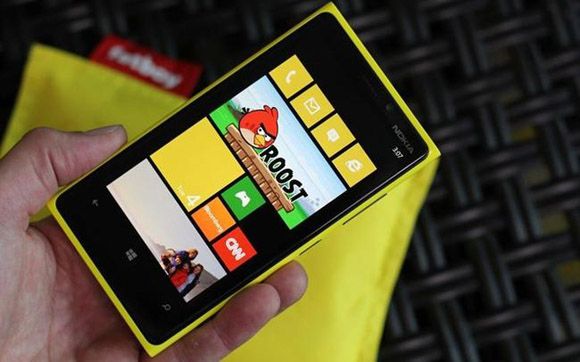 Nokia Lumia 920 windows phone Desembarca el Lumia 920 de Nokia, buque insignia de Windows Phone 8