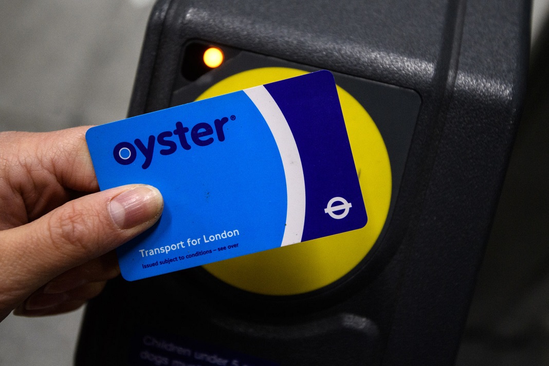 NFC use case: London oyster card over a turnstile