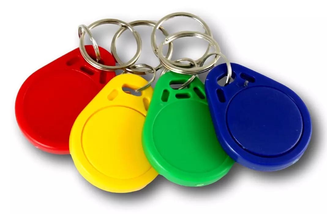 Colored keychains for NFC tags