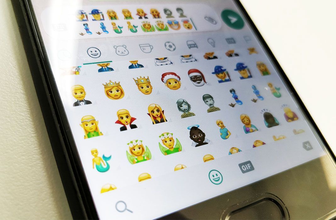 whatsapp new emojis Llegan los nuevos emojis a la última beta de WhatsApp